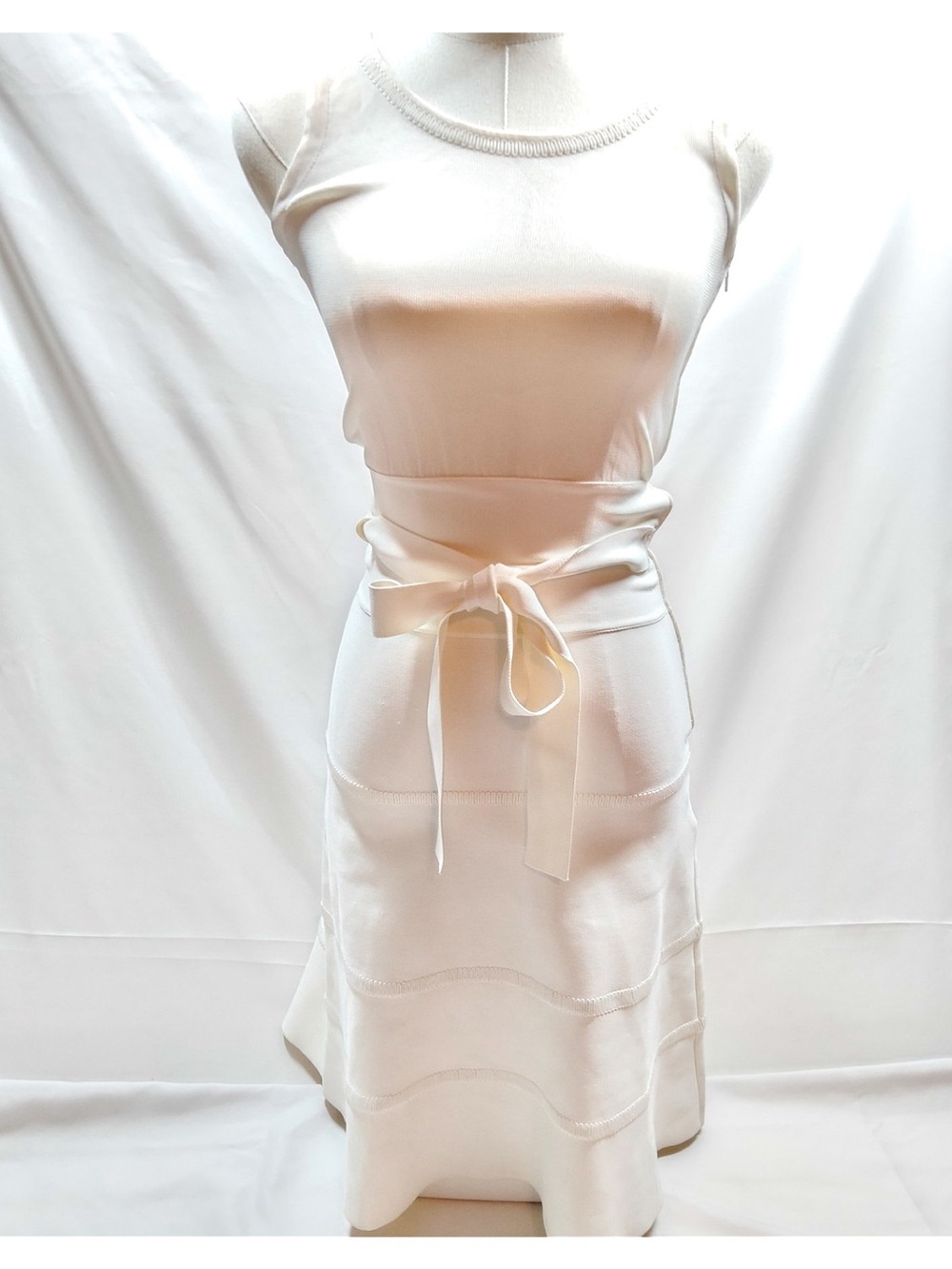 Christian Dior Vintage White Sleeveless Bow Belt Knit Flare Dress Sz 0/2